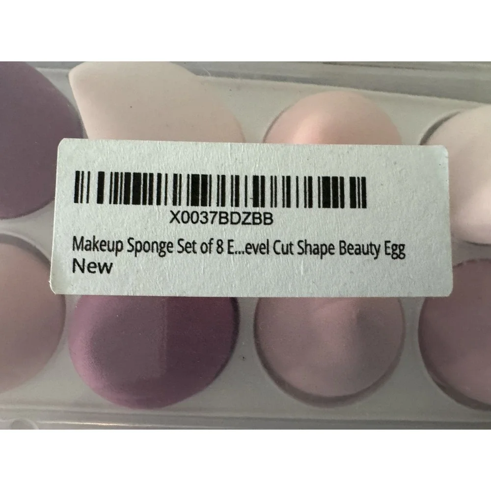Beauty Sponge Blender Set of 8 in Clear Organizer Egg Shape NWT